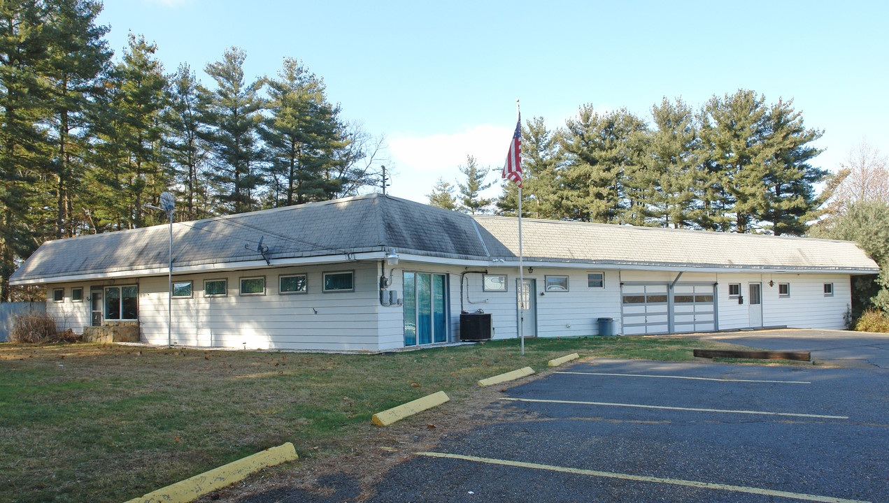 4813 Sayre Ave in Parkersburg, WV - Foto de edificio