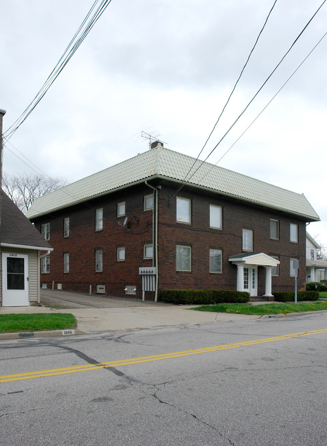 1820 4th St in Cuyahoga Falls, OH - Building Photo - Building Photo