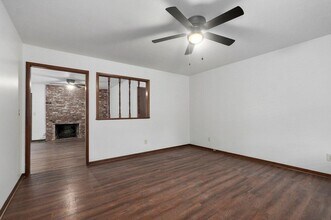 1317 E Sunset St in Springfield, MO - Building Photo - Building Photo