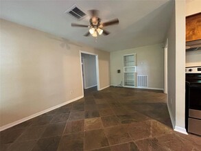 715 Frankie St in Wharton, TX - Building Photo - Building Photo