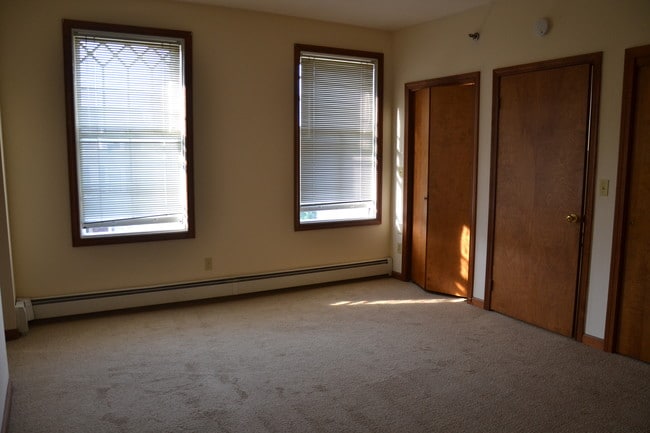 135 Pearl Street in Middletown, CT - Building Photo - Building Photo