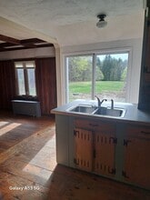 289 Richards Ave in Paxton, MA - Building Photo - Building Photo