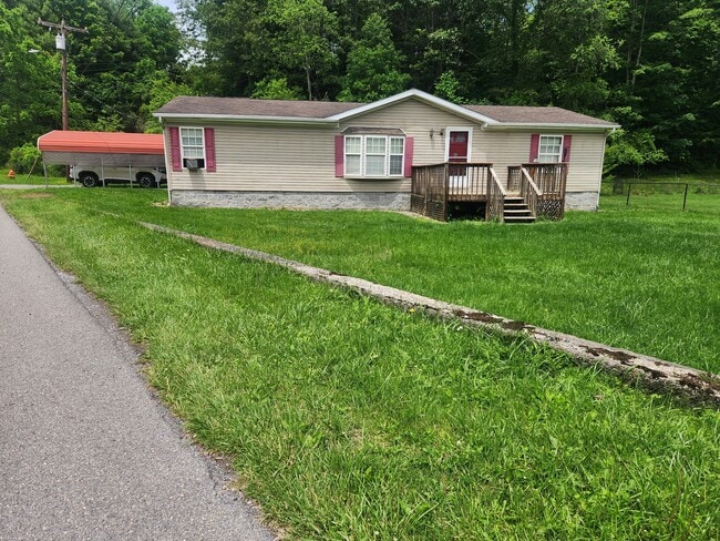 property at 124 Phillips St