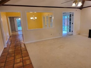 1509 Meadow Glen St in Richardson, TX - Building Photo - Building Photo