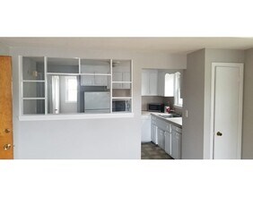 99 Post Island Rd-Unit -2 in Quincy, MA - Building Photo - Building Photo