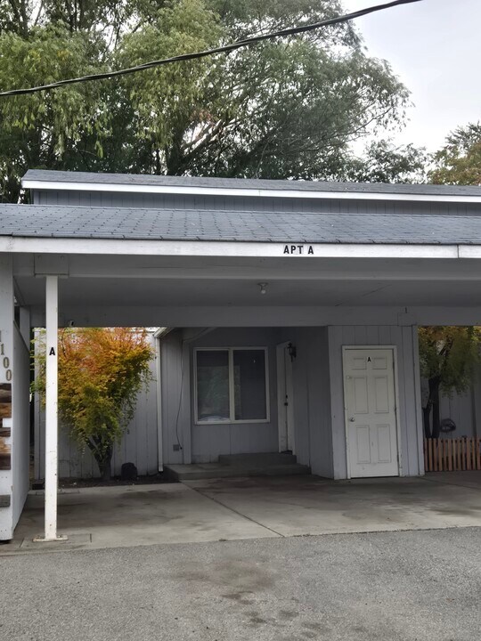 1100 5th Street, Unit Apt A in Wenatchee, WA - Building Photo