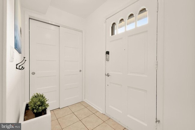 10913 Bucknell Dr in Silver Spring, MD - Building Photo - Building Photo