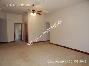 18416 Abierto Dr in Edmond, OK - Building Photo - Building Photo