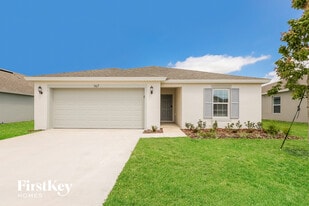 167 Southern Breeze Lp in Winter Haven, FL - Building Photo