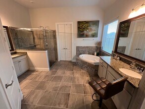 2301 Noble Pass Ln, Unit 2C in League City, TX - Building Photo - Building Photo