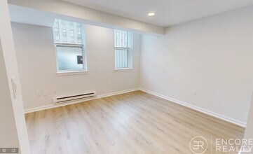 28 Queensberry St in Boston, MA - Building Photo - Building Photo