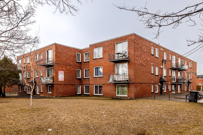 4199-4211 D'hérelle Rue