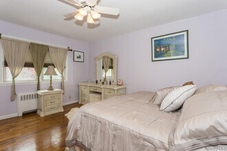 183 Wickham Rd in Garden City, NY - Building Photo - Building Photo