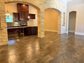 1111 Armadillo Rd in Rosenberg, TX - Building Photo - Building Photo