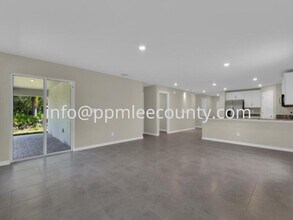 17374 Gadsen Ave in Port Charlotte, FL - Building Photo - Building Photo