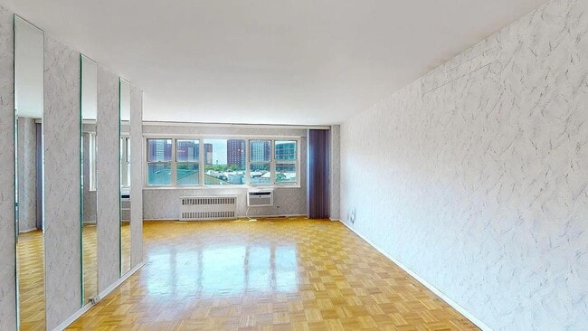 2942 W 5th St in Brooklyn, NY - Building Photo - Building Photo