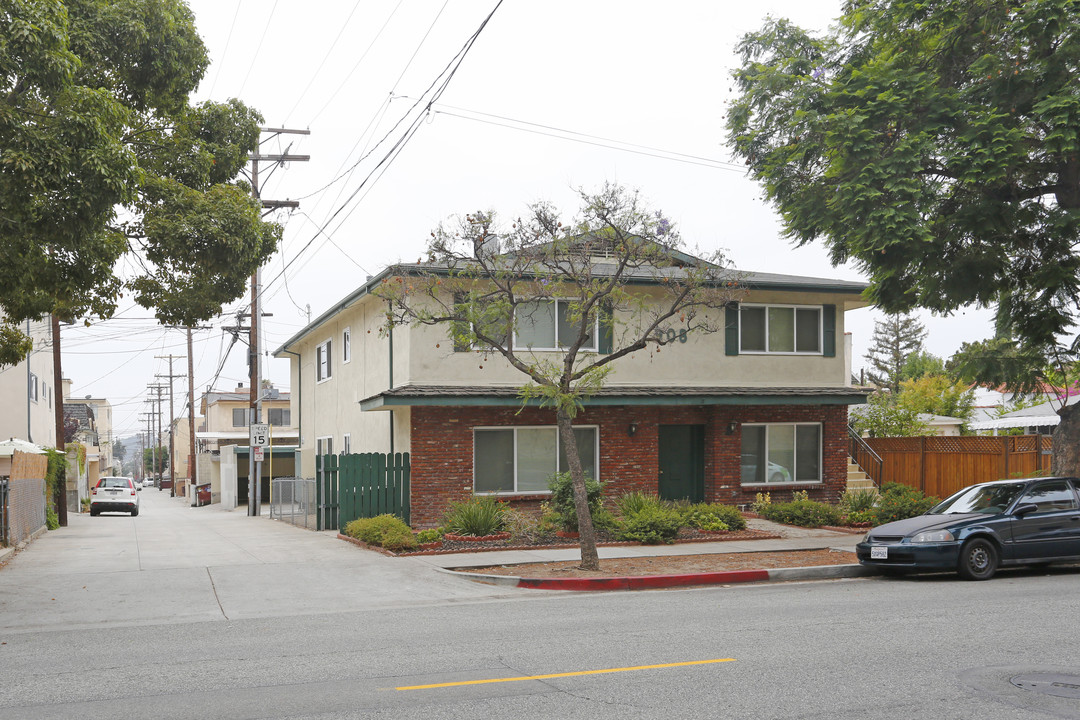 908 E California Ave in Glendale, CA - Building Photo