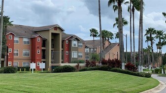 2206 Antigua Pl, Unit 1025 in Kissimmee, FL - Building Photo