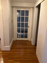211 Saint Paul St, Unit B in Brookline, MA - Building Photo - Building Photo