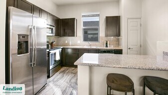 120 NW 148th Terrace in Newberry, FL - Building Photo