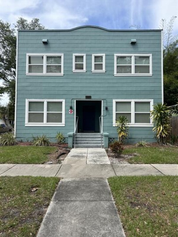 property at 2861 2nd Ave S