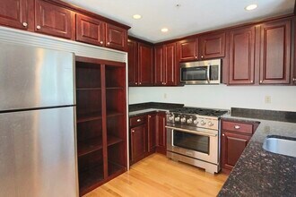 36 Columbia Ave in Lynn, MA - Building Photo - Building Photo