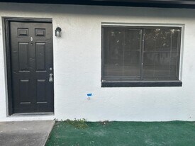 1215 Alabama Ave in Daytona Beach, FL - Building Photo