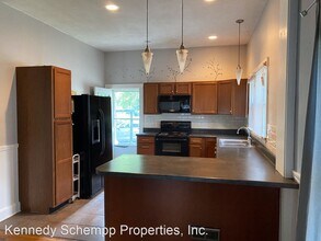 1214 W Monroe St in Springfield, IL - Building Photo - Building Photo