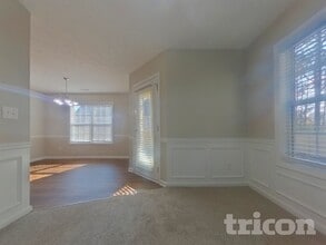 806 Tucker Trail in Loganville, GA - Building Photo - Building Photo