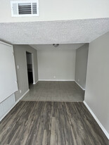 Shell Pointe Apartments in Mobile, AL - Building Photo