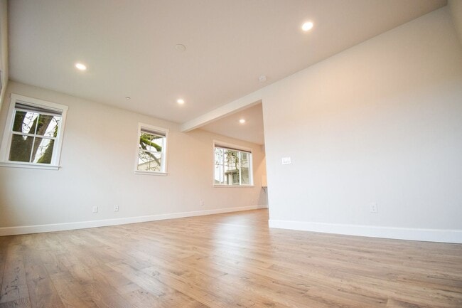 17022 SW Lemongrass Ln in Tigard, OR - Building Photo - Building Photo