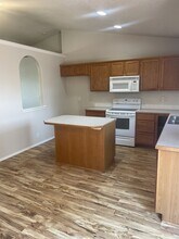 518 Cornwall Way in Fruitland, ID - Building Photo - Building Photo
