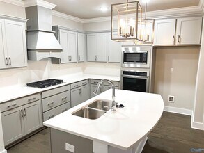 410 Raleigh Elm Dr in Huntsville, AL - Building Photo - Building Photo
