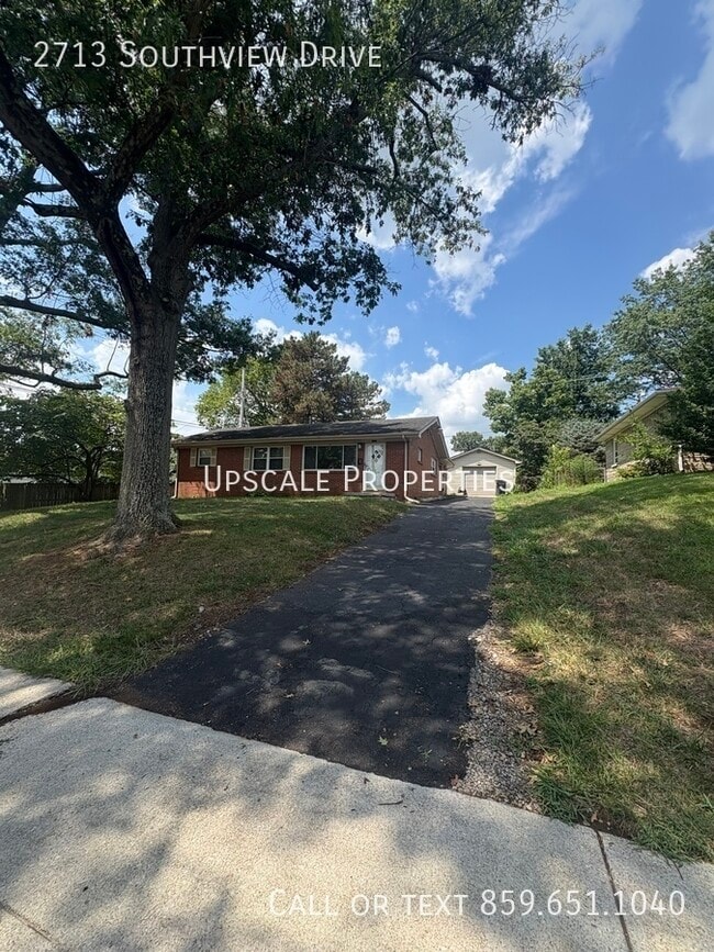 2713 Southview Dr in Lexington, KY - Building Photo - Building Photo
