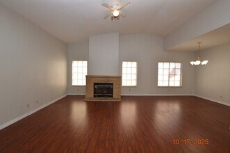 7712 Musical Ln in Las Vegas, NV - Building Photo - Building Photo