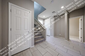 257 N 56th Pl in Mesa, AZ - Building Photo - Building Photo