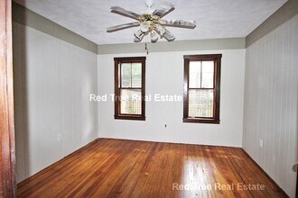 14 Dow St, Unit 2 in Somerville, MA - Foto de edificio - Building Photo