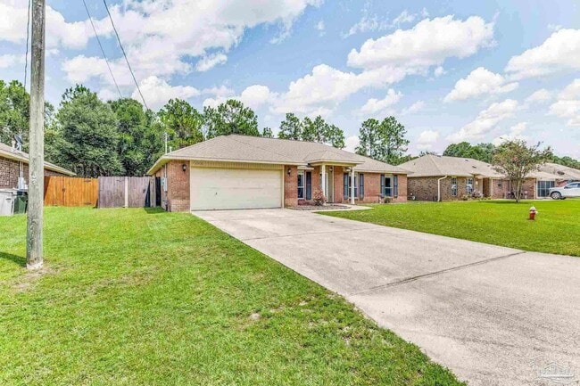 1068 Joaquin Rd in Pensacola, FL - Building Photo - Building Photo