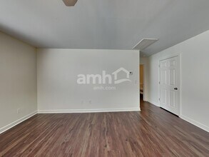 233 Worcester Ln in Easley, SC - Building Photo - Building Photo