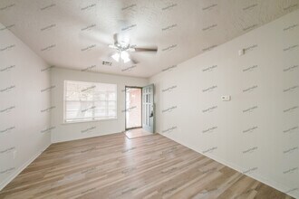 3029 Dentwood Terrace in Del City, OK - Building Photo - Building Photo