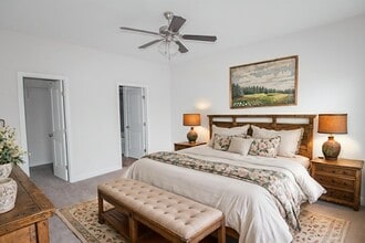 307 Four Seasons Dr in Statesboro, GA - Building Photo - Building Photo