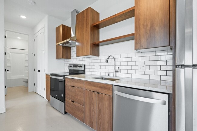 Laurel Apartments in Minneapolis, MN - Foto de edificio - Building Photo