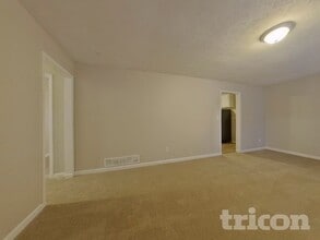 5020 Horton Pl in Douglasville, GA - Foto de edificio - Building Photo