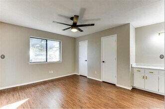 1105 Maple View Dr in Arlington, TX - Building Photo - Building Photo