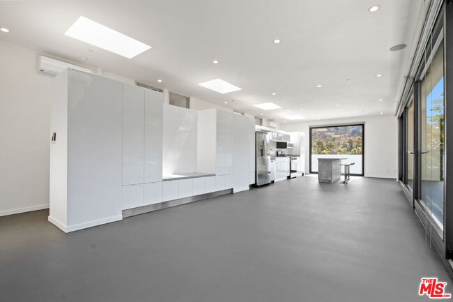 4262 Lincoln Ave in Culver City, CA - Building Photo - Building Photo