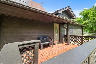 222 Camp Lillie Rd in Humble, TX - Building Photo - Building Photo