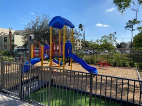 Park Apartments in Homestead, FL - Building Photo - Building Photo