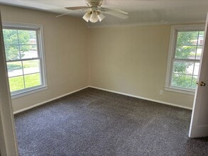 24991 Euclid Ave in Euclid, OH - Building Photo - Building Photo