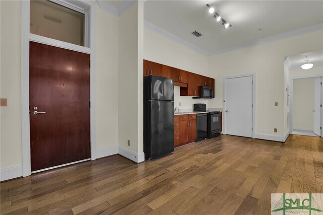 1835 Skidaway Rd in Savannah, GA - Building Photo - Building Photo