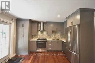 97 Raymerville Dr in Markham, ON - Building Photo - Building Photo